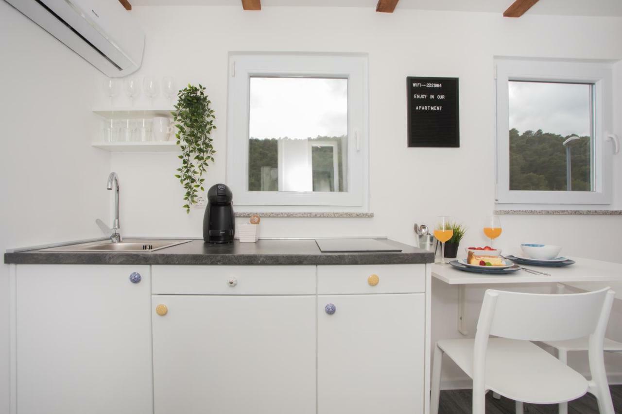 Studio Apartment Skatula สกราดิน ภายนอก รูปภาพ